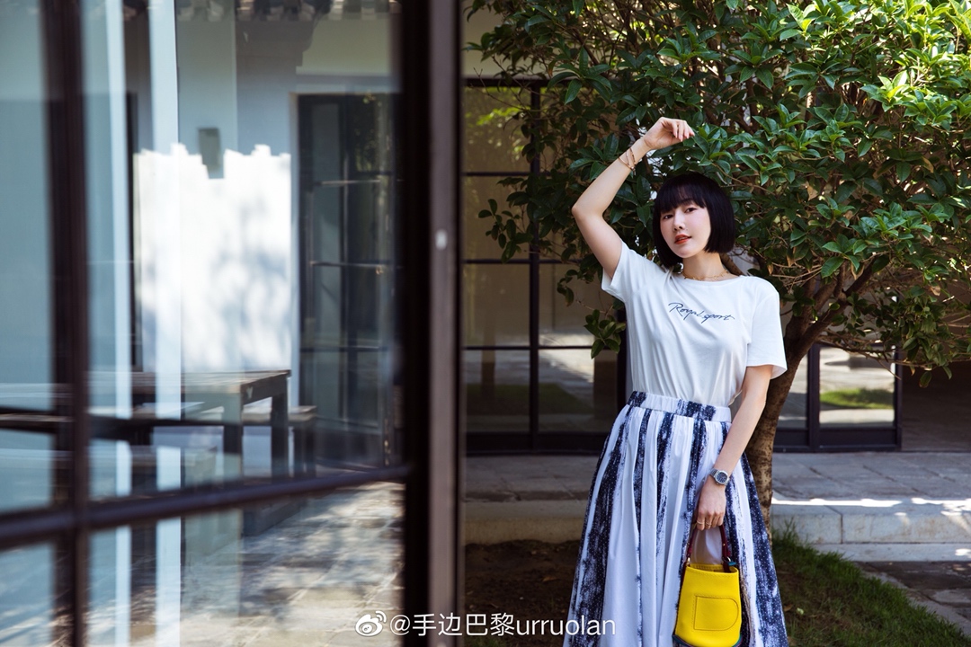 델보 팽 미니 버킷 크로스백